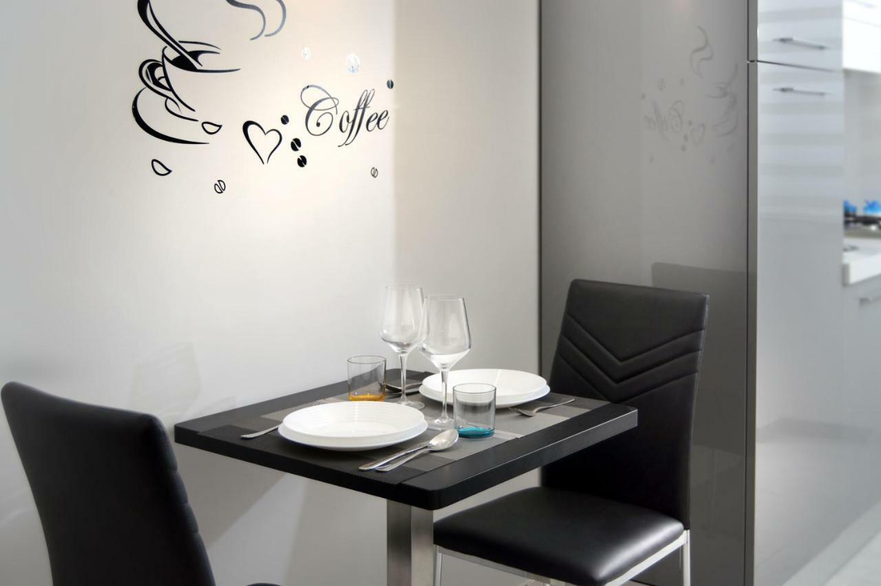 Alexandra Exclusive Apartment Naples Exterior photo