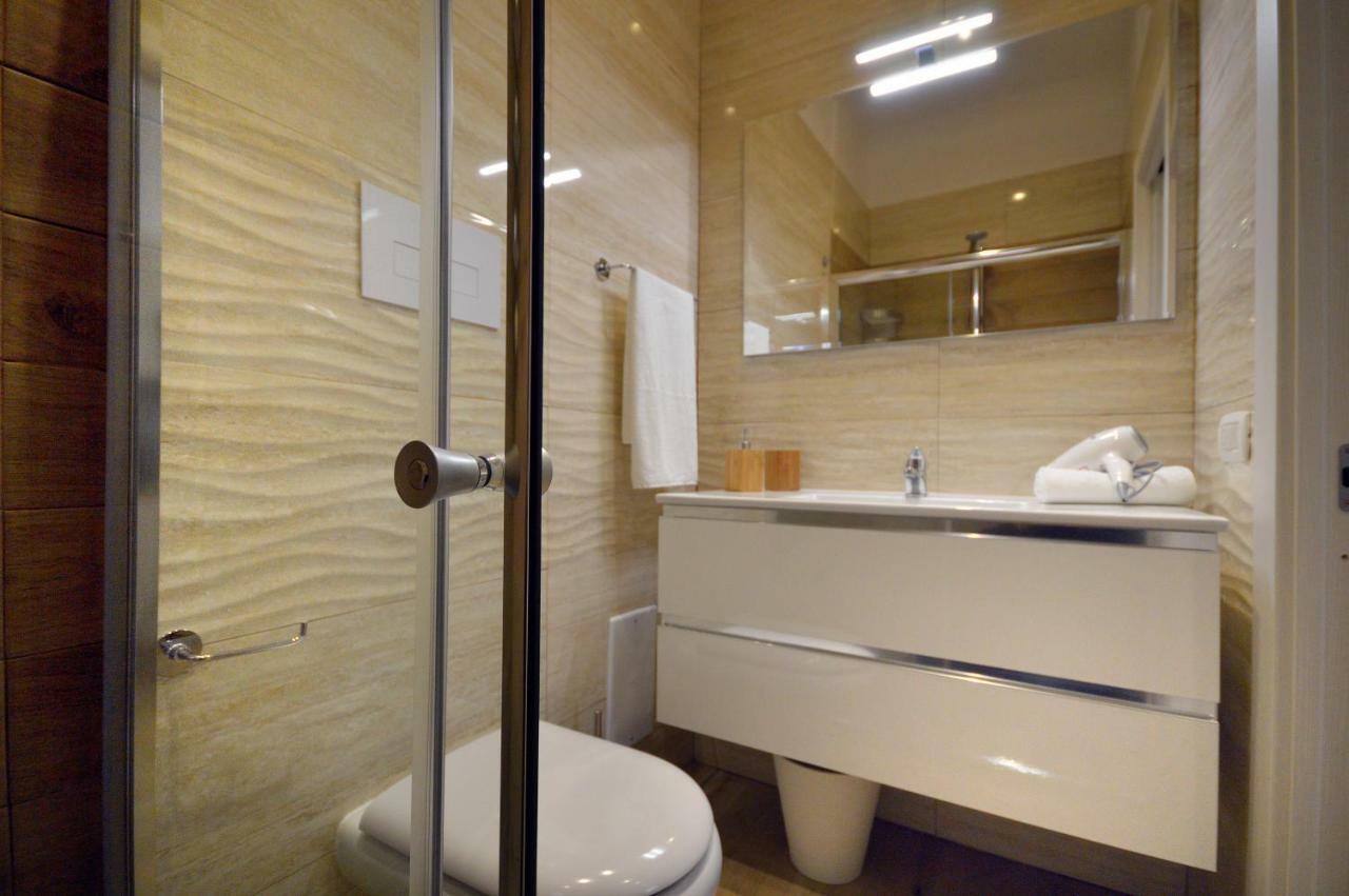 Alexandra Exclusive Apartment Naples Exterior photo